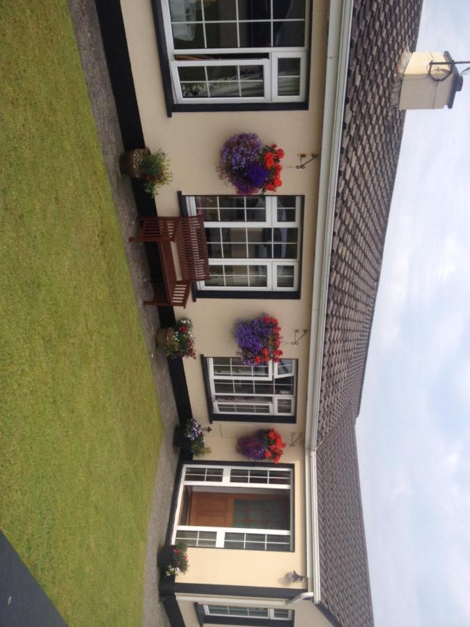 Atlantic House Bed & Breakfast Lisdoonvarna Exterior photo