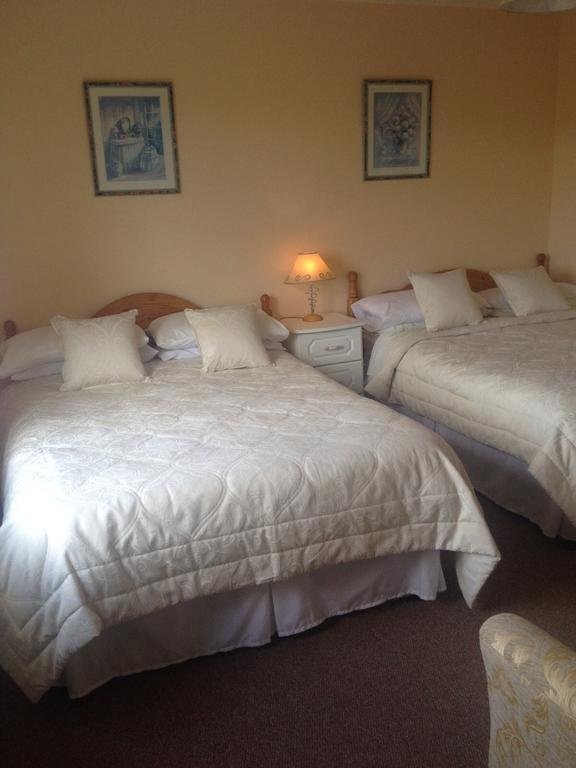 Atlantic House Bed & Breakfast Lisdoonvarna Room photo