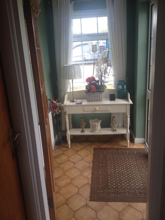 Atlantic House Bed & Breakfast Lisdoonvarna Room photo